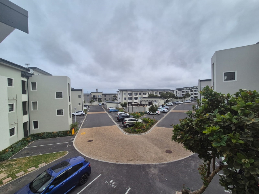 To Let 2 Bedroom Property for Rent in Burgundy Estate Western Cape